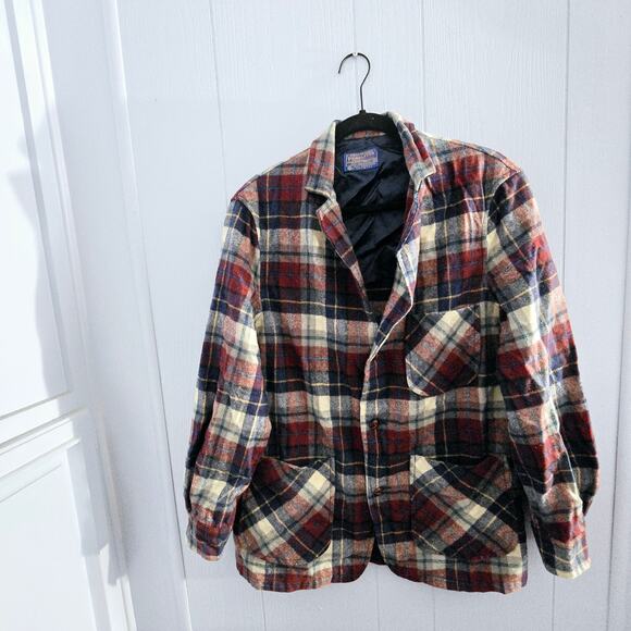 Pendleton 100% Virgin Wool Flannel Jacket size Medium Vintage Flawed